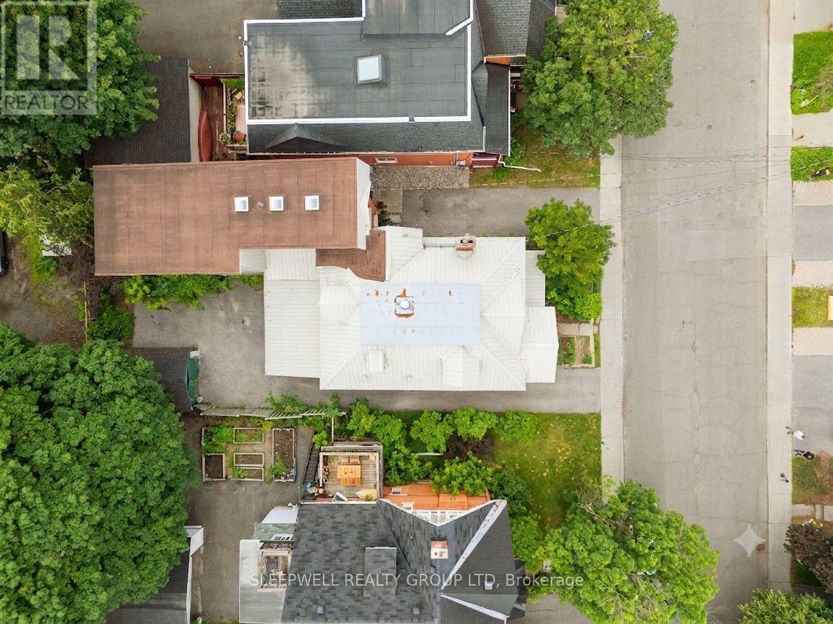 86 Fourth Avenue, Ottawa, ON