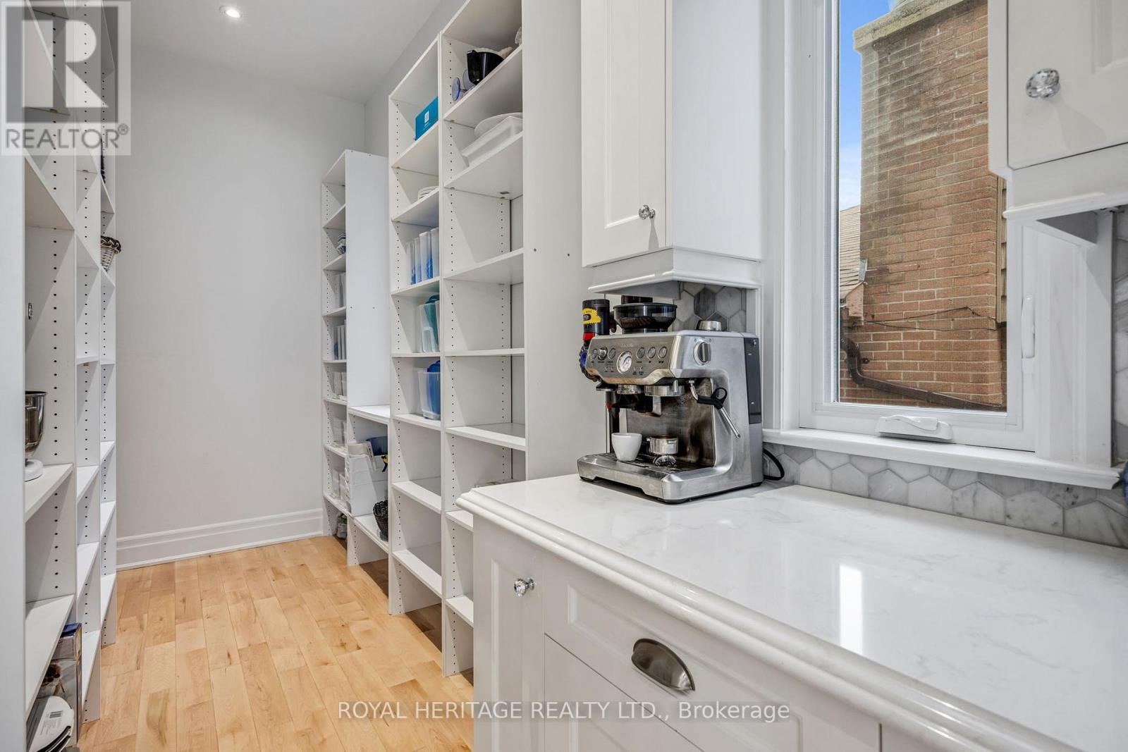 968 Essa Crescent, Pickering, ON