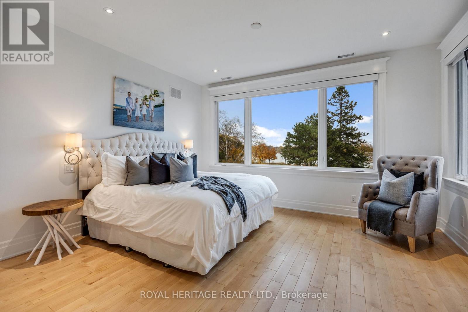 968 Essa Crescent, Pickering, ON