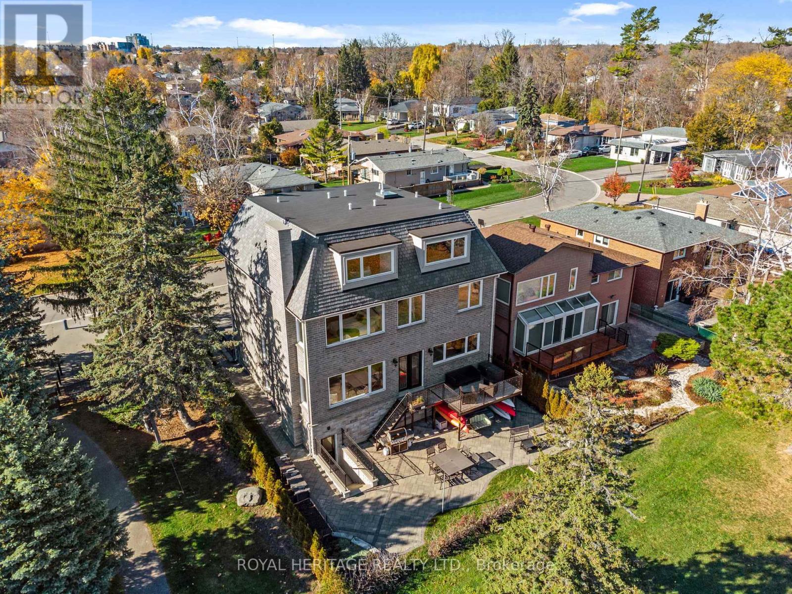 968 Essa Crescent, Pickering, ON