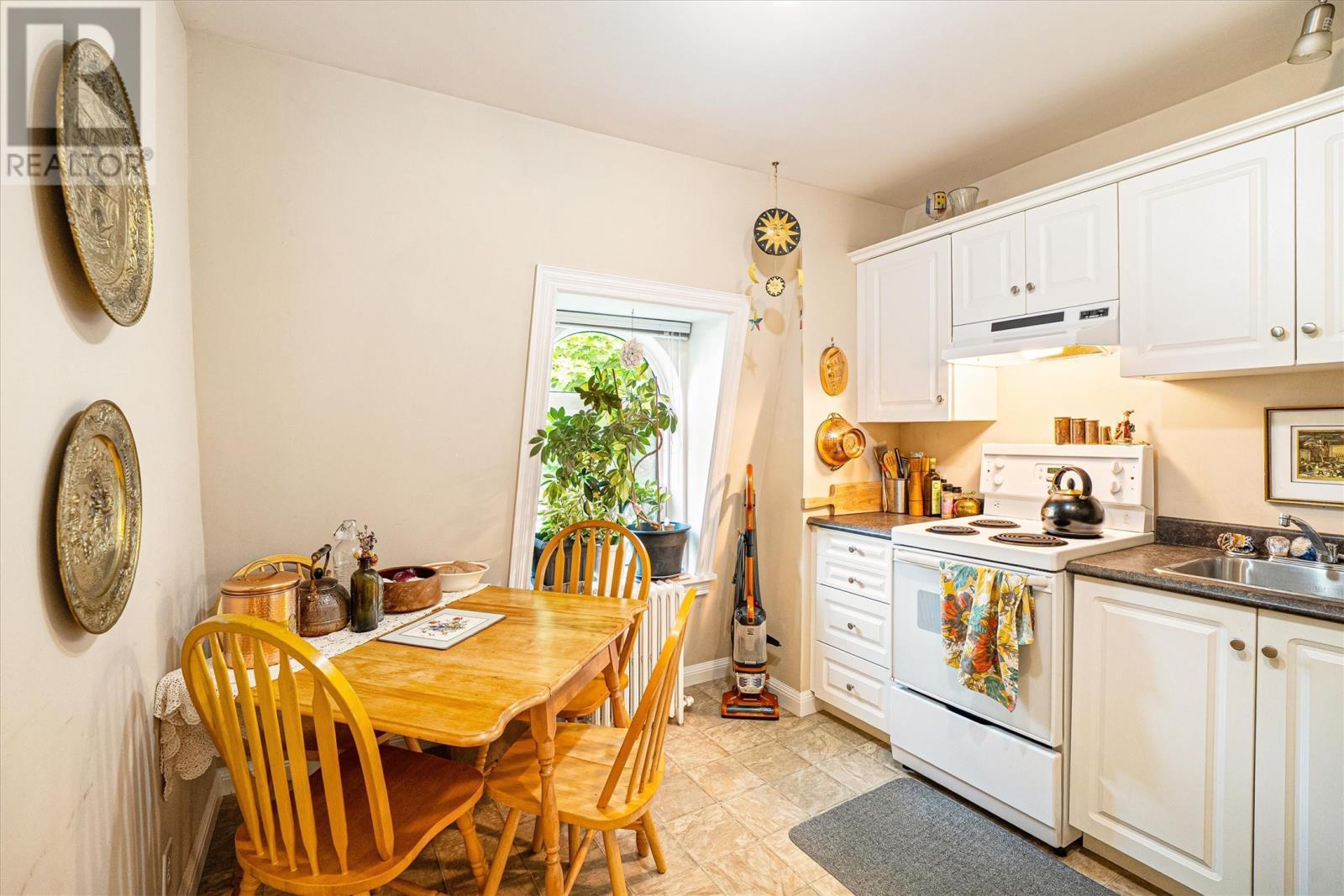 Apartment C kitchen - 11 Maxse Street, St. John'S, NL