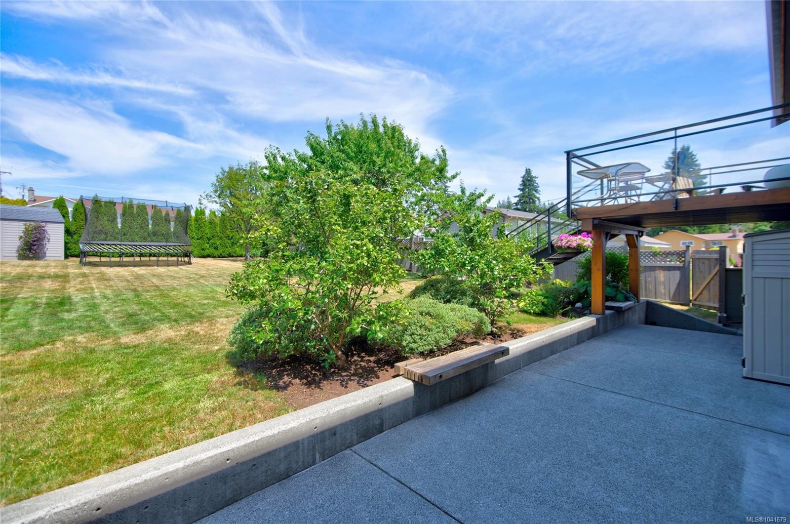 2052 Beaufort Ave, Comox, BC