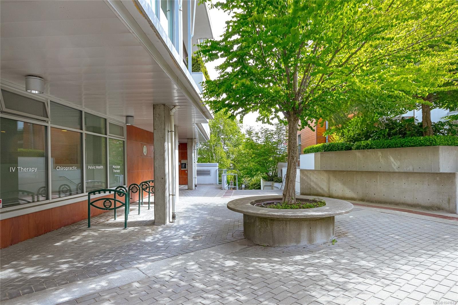 #406-391 Tyee Rd, Victoria, BC