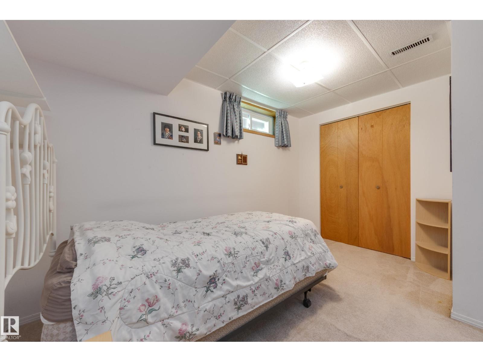 18508 92 Av Nw, Edmonton, AB