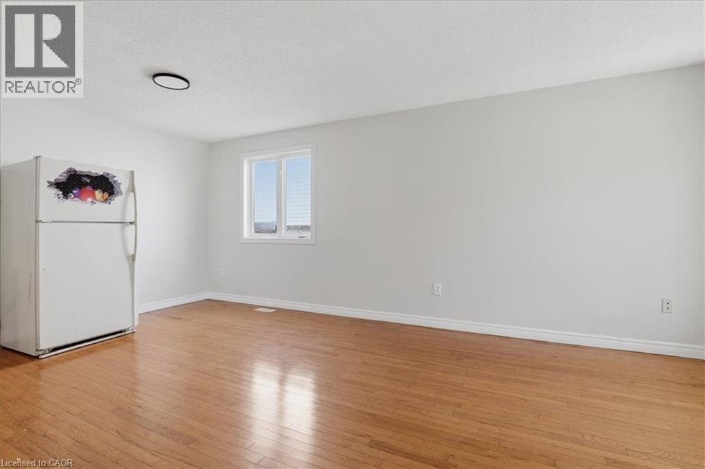 43 Decaro Crescent, Cambridge, ON