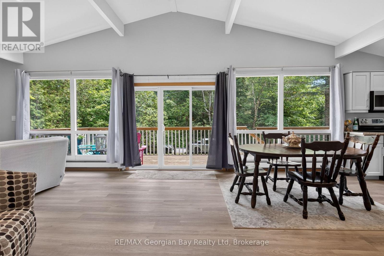 6 Brunelle Road, Tiny, ON