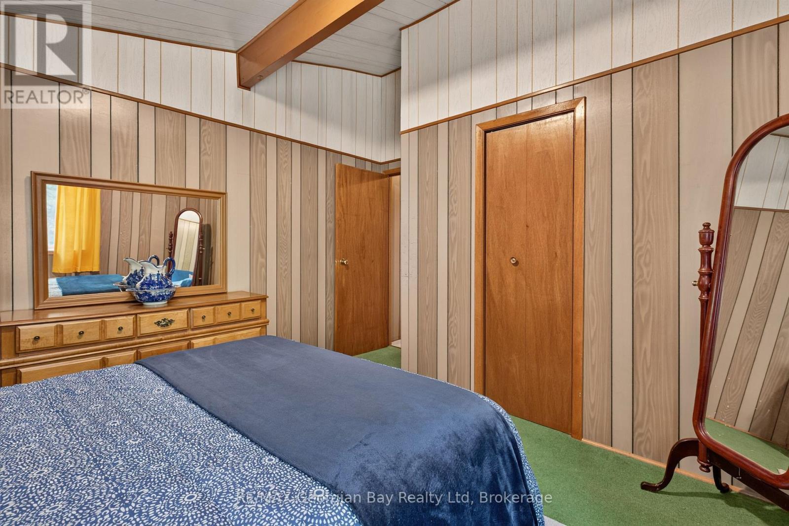 6 Brunelle Road, Tiny, ON