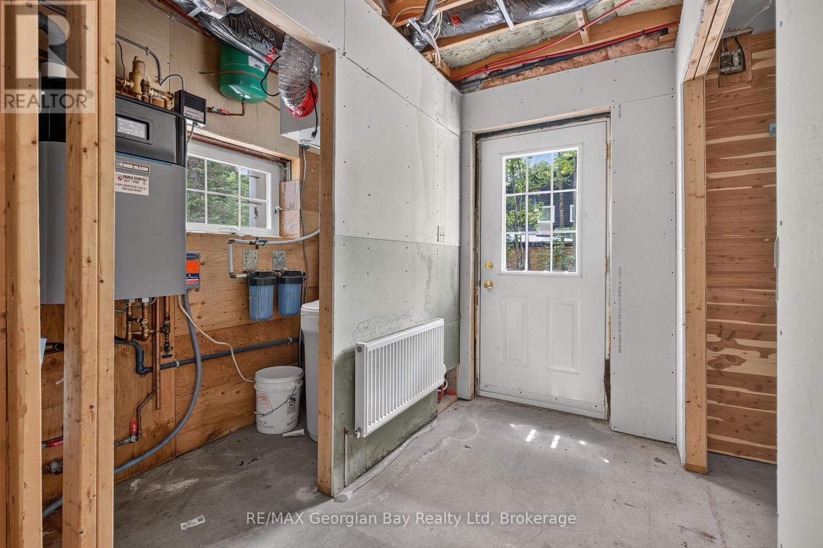 6 Brunelle Road, Tiny, ON