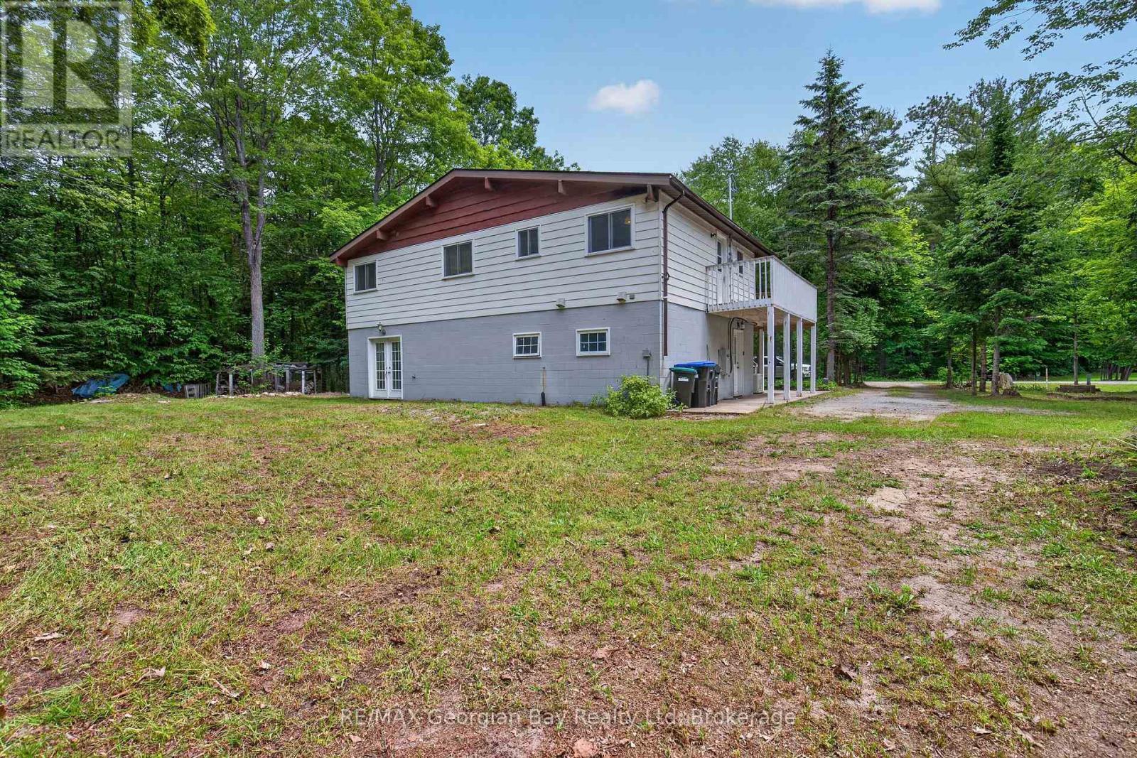 6 Brunelle Road, Tiny, ON