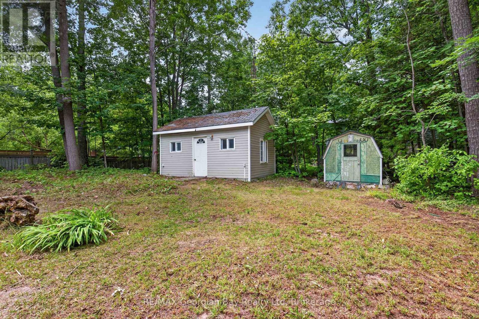 6 Brunelle Road, Tiny, ON