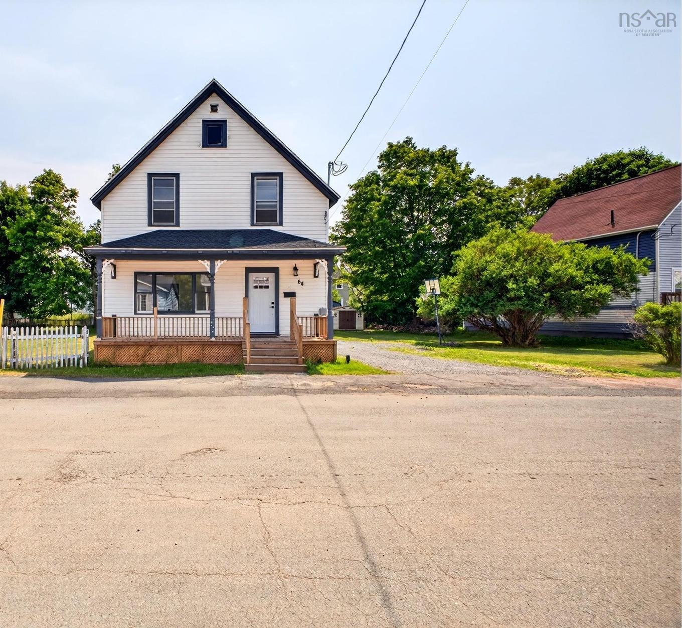 64 Centre Street, Truro, NS