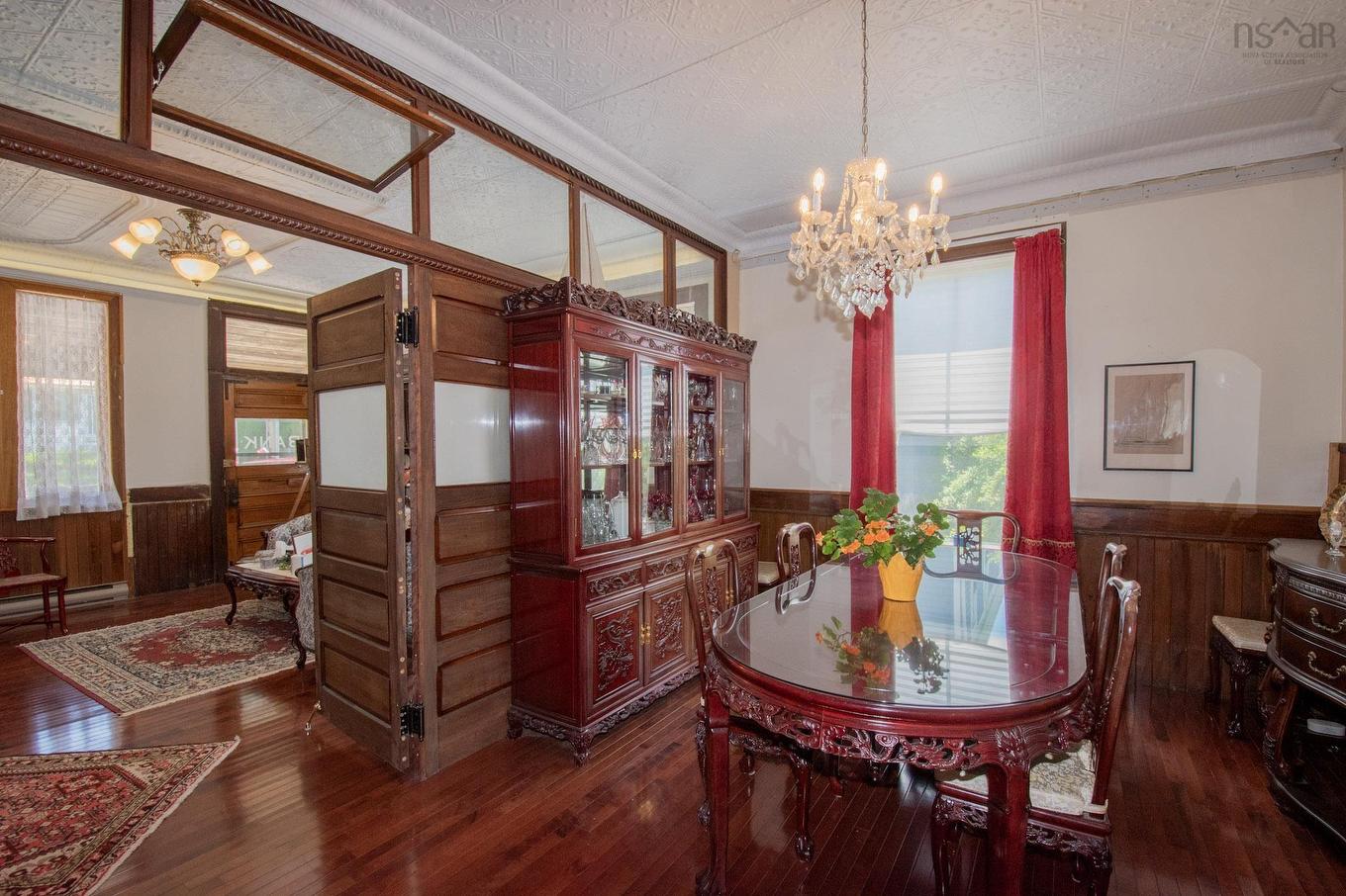 121 Water Street, Shelburne, NS - Indoor Photo Showing Dining Room