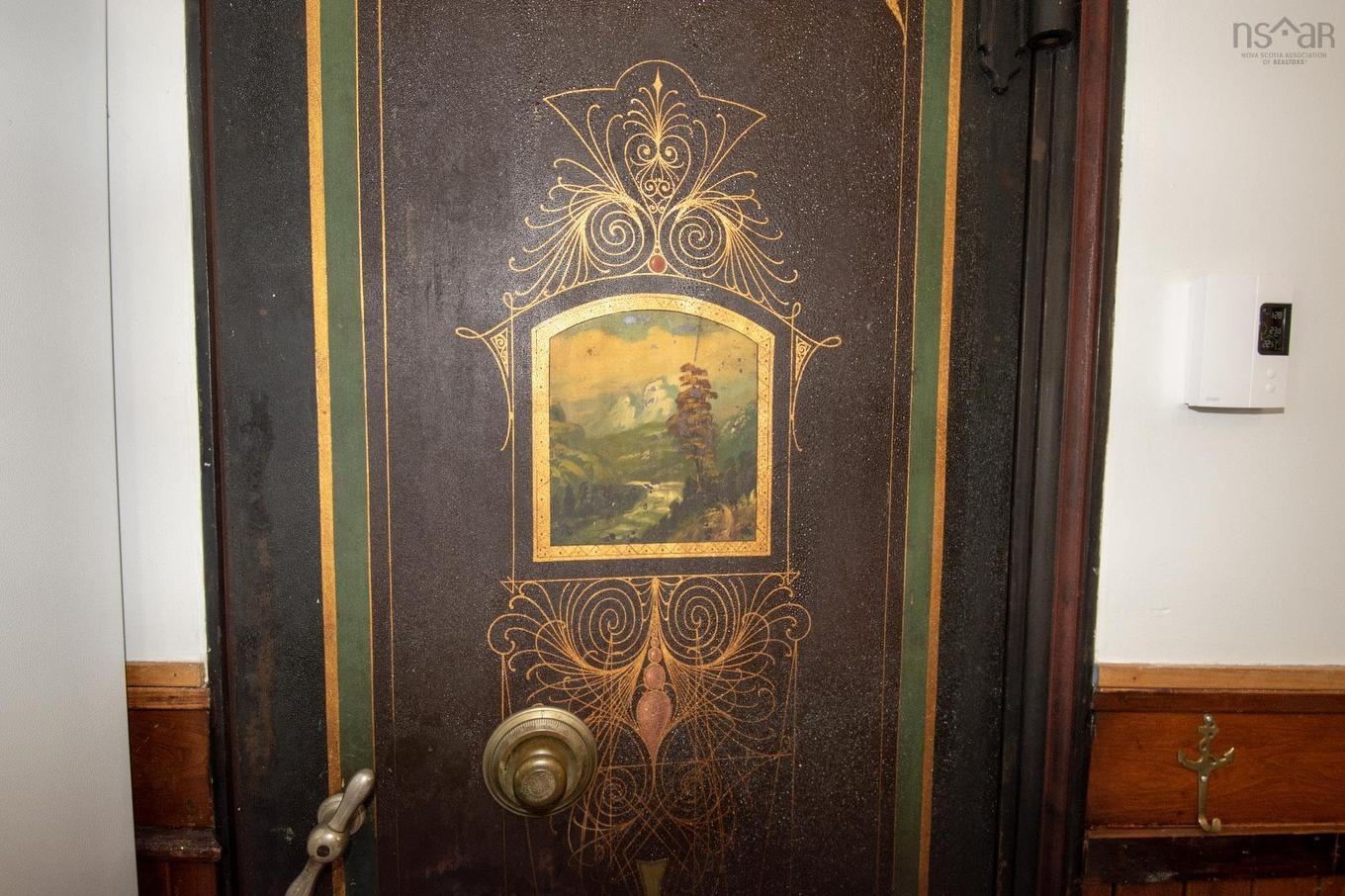 121 Water Street, Shelburne, NS - Indoor Photo Showing Other Room
