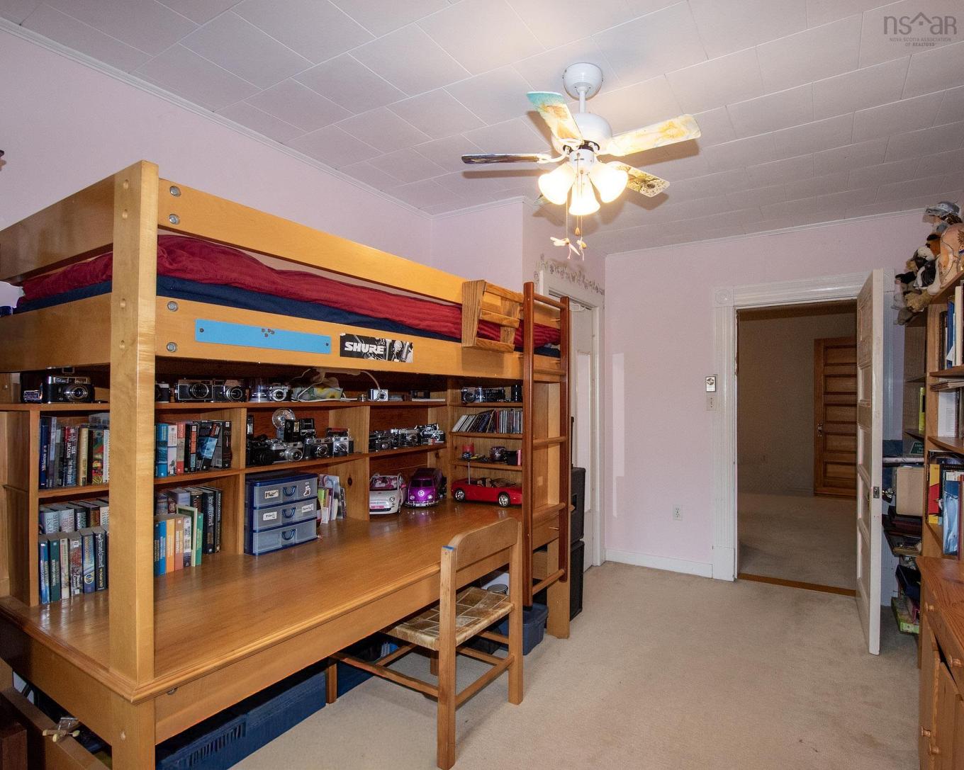 121 Water Street, Shelburne, NS - Indoor