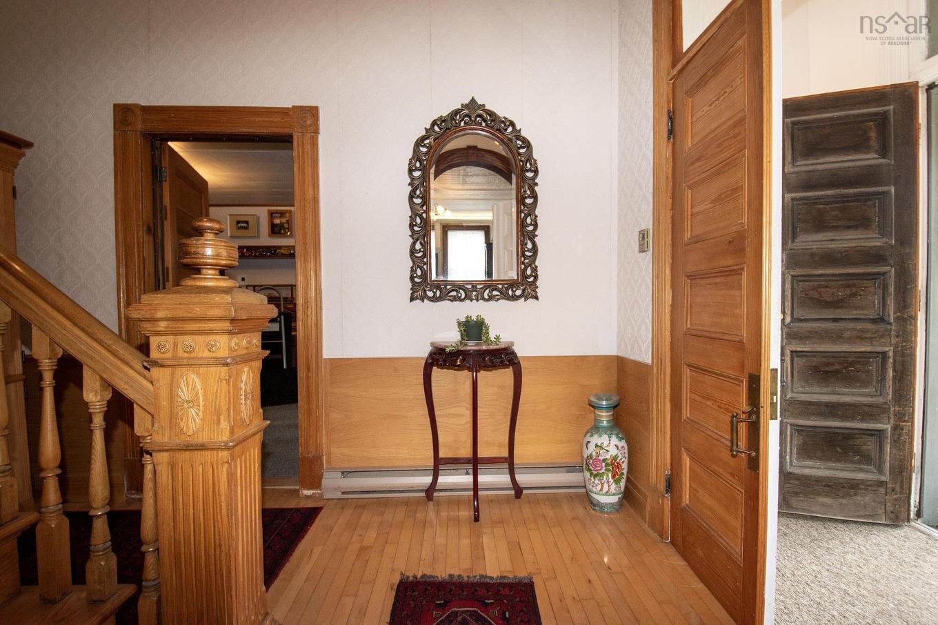 121 Water Street, Shelburne, NS - Indoor Photo Showing Other Room