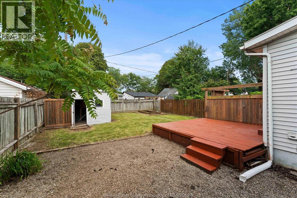 1330 Central Avenue, Windsor, ON - Outdoor
