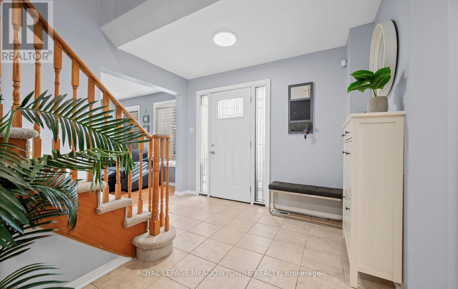 16 Cox Crescent, Brampton, ON