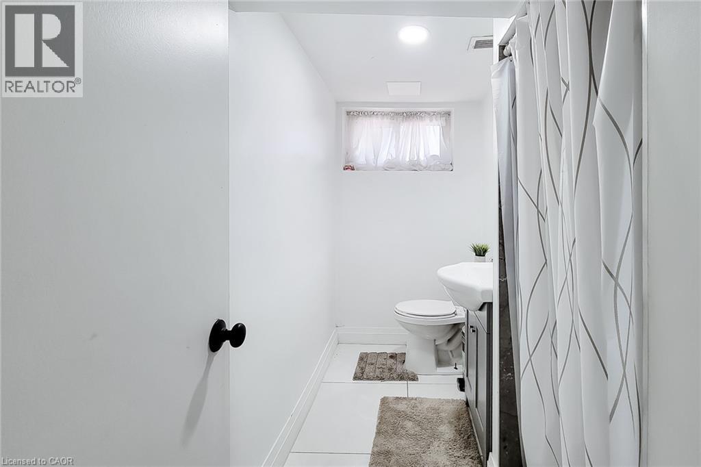 12 Maitland Avenue, Hamilton, ON