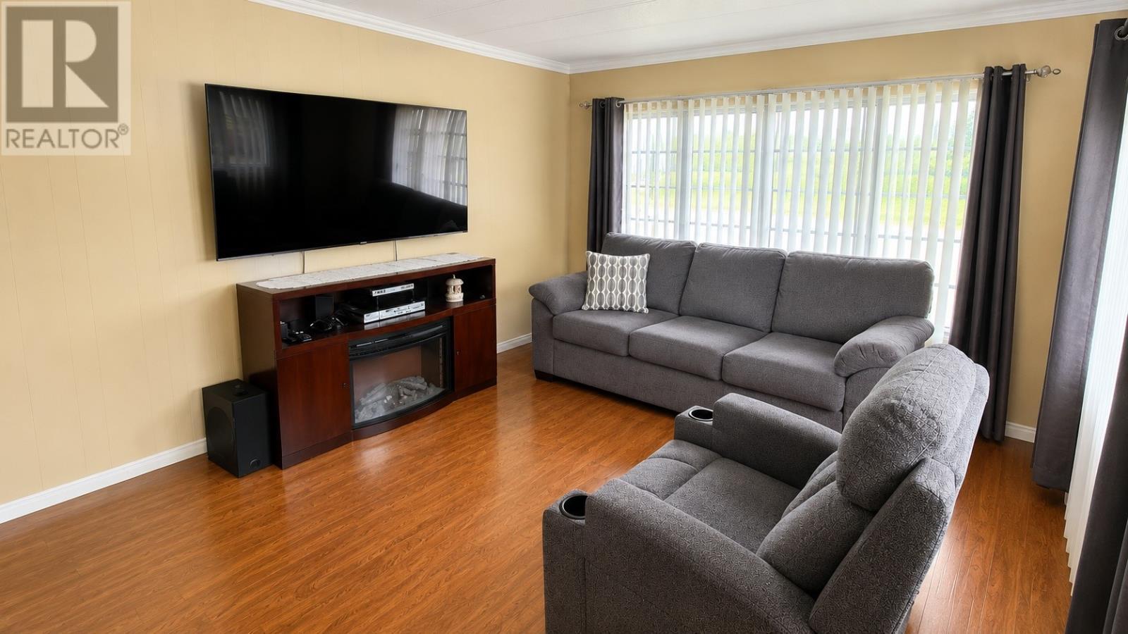 4 Springhill Road, Fortune, NL