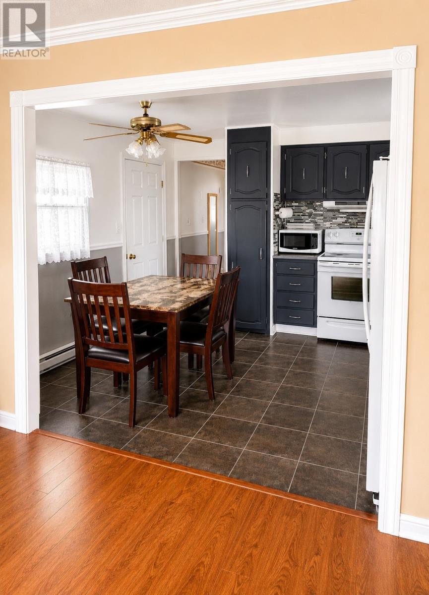 4 Springhill Road, Fortune, NL
