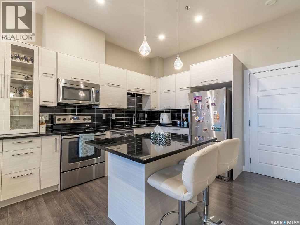 310 502 Perehudoff Crescent, Saskatoon, SK