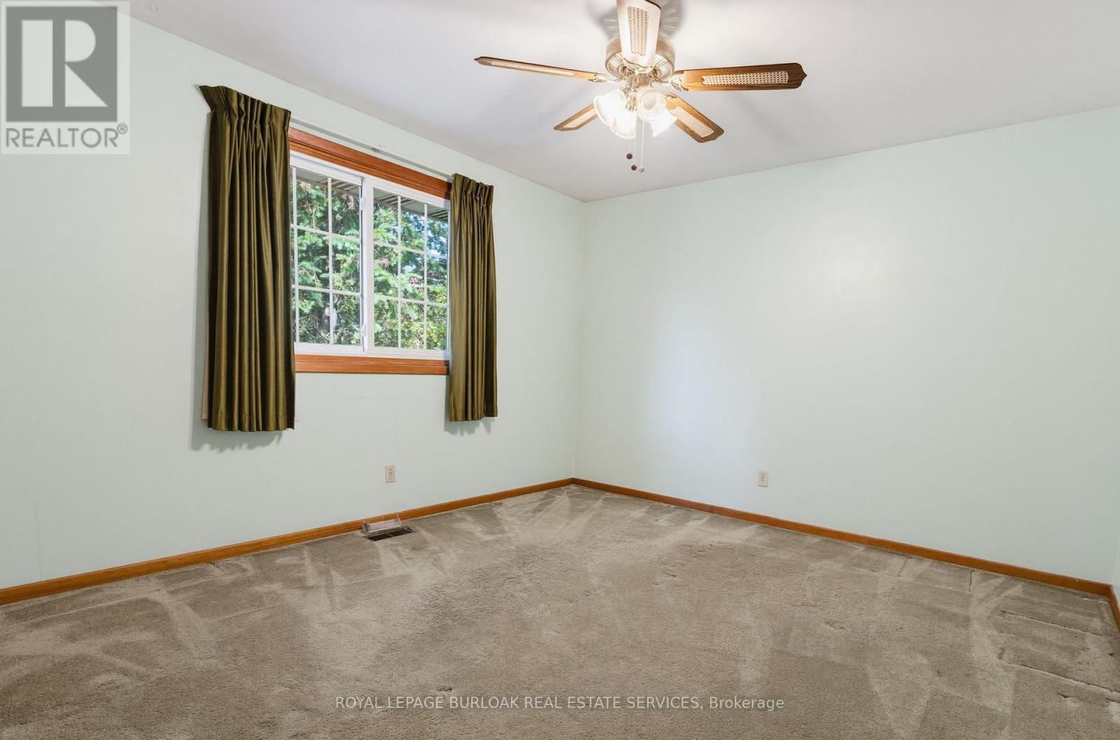 258 Camelot Drive, Burlington, ON