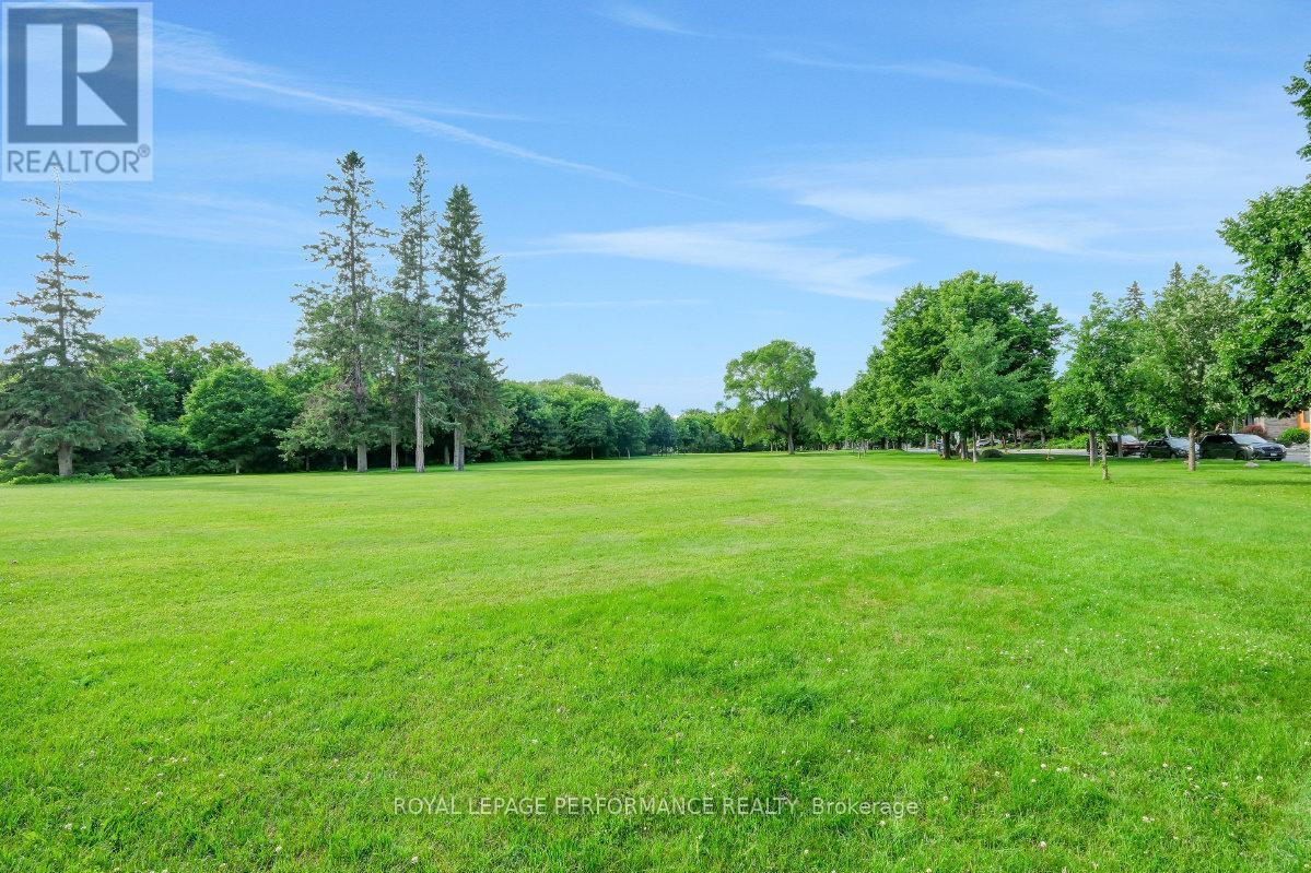 1141 North River Road, Ottawa, ON