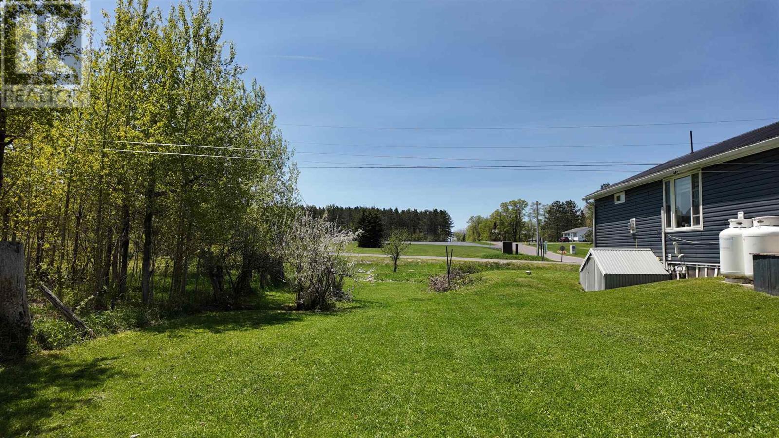 1607 Hilton Rd, Jocelyn Township, ON - Outdoor
