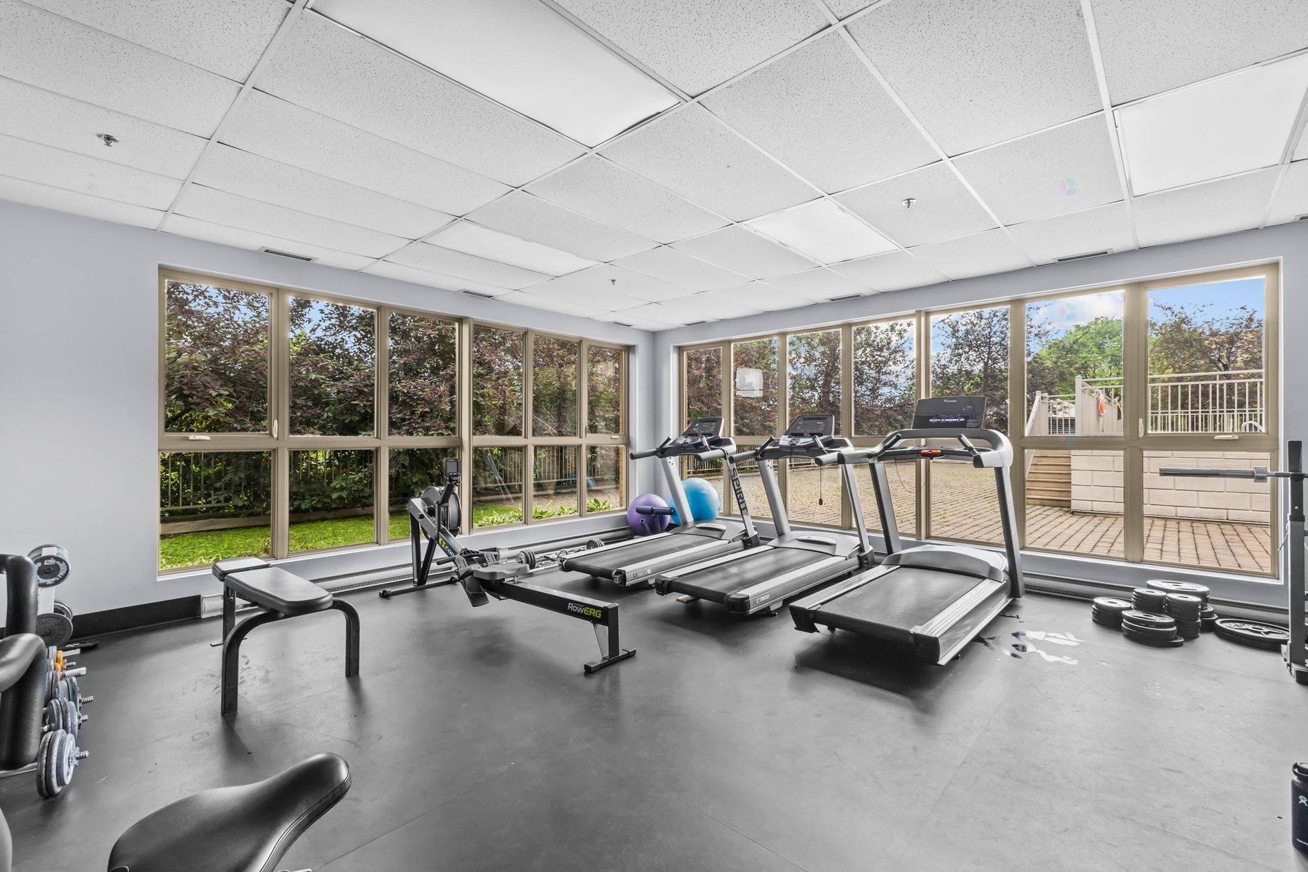 Exercise Room - 409-8540 Rue Raymond-Pelletier, Montréal (Ahuntsic-Cartierville), QC