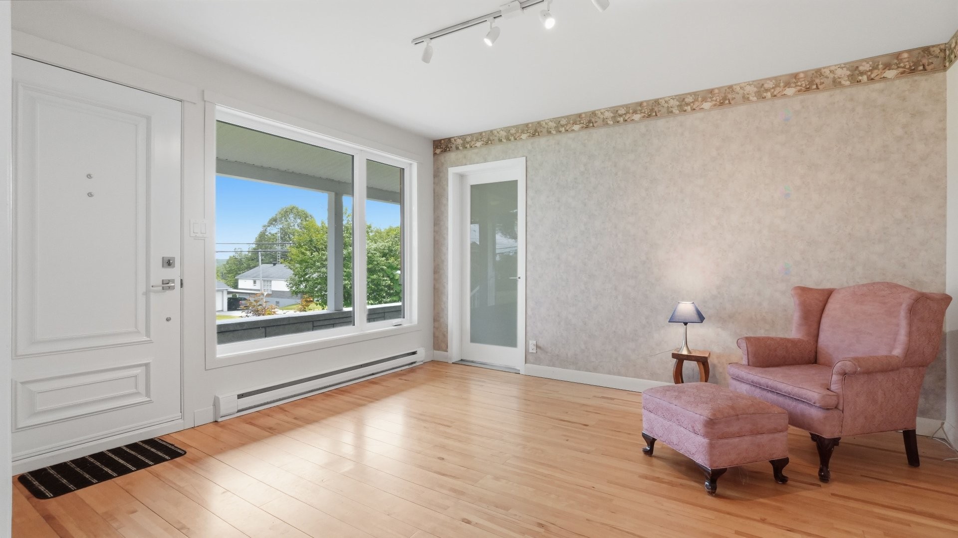 Bureau - 1832 Rue Dublin, Inverness, QC