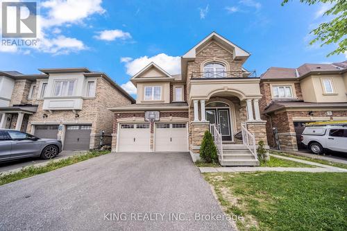 11 MALPASS STREET  Brampton, ON L7A 4A3