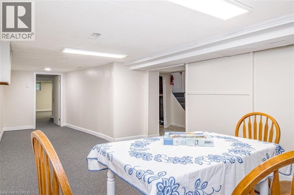 11 Dromore Crescent, Hamilton, ON - Indoor