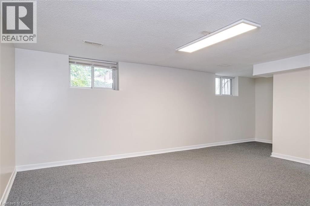11 Dromore Crescent, Hamilton, ON - Indoor Photo Showing Other Room