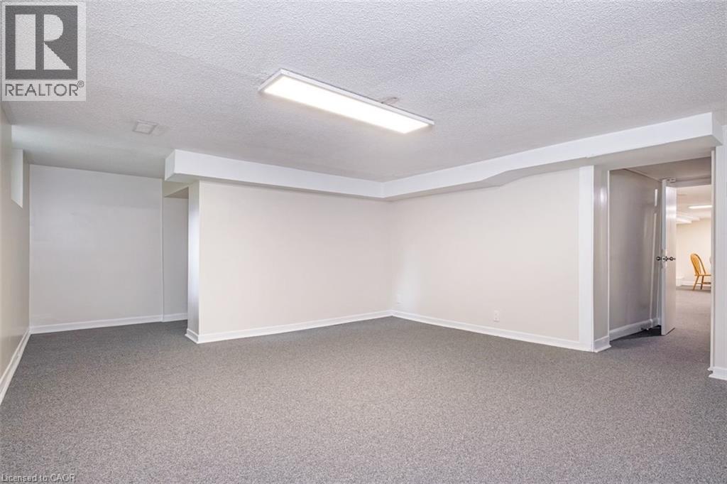 11 Dromore Crescent, Hamilton, ON - Indoor Photo Showing Other Room