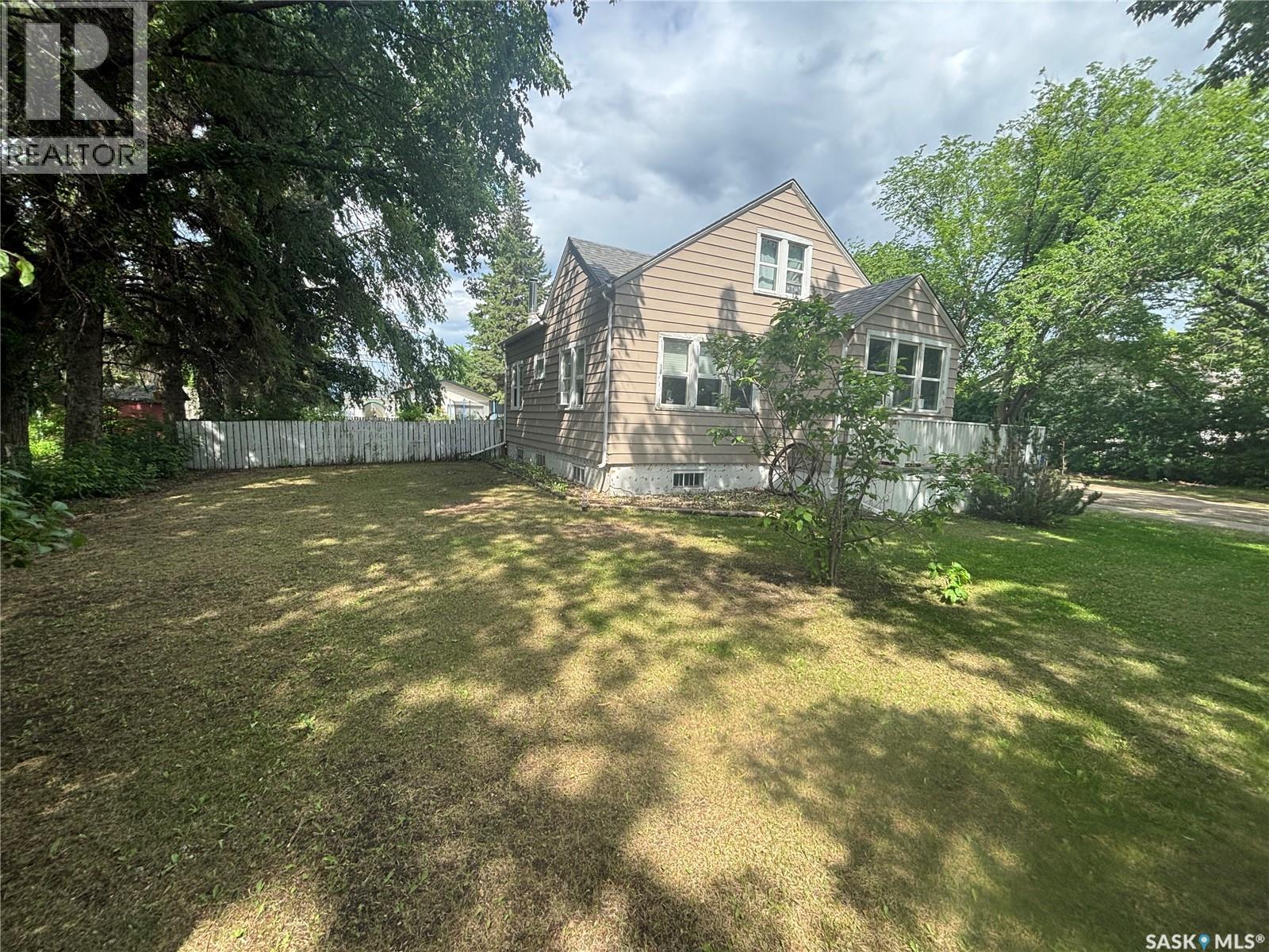 208 Stovel Avenue E, Melfort, SK