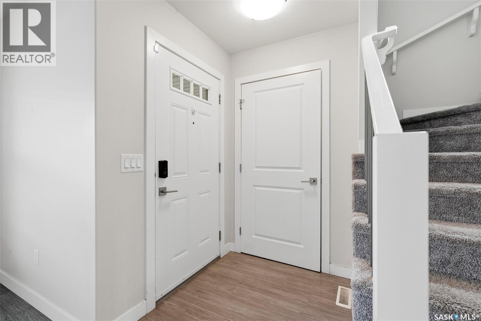139 Stilling Mews, Saskatoon, SK