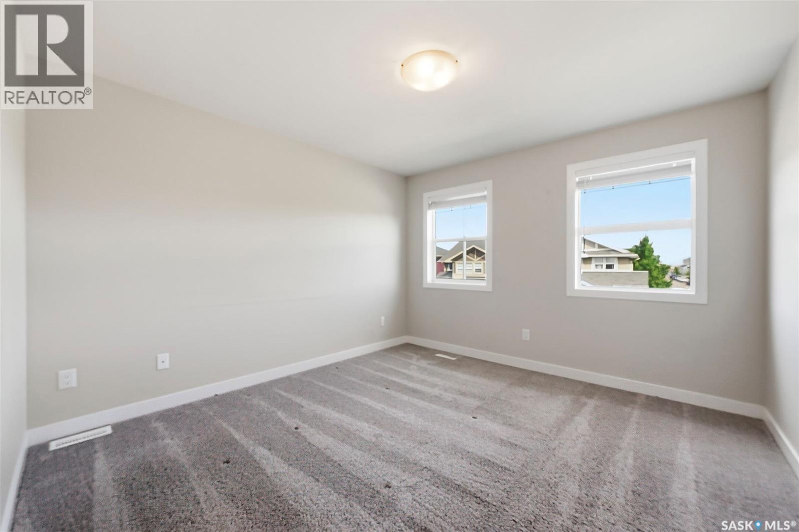 139 Stilling Mews, Saskatoon, SK