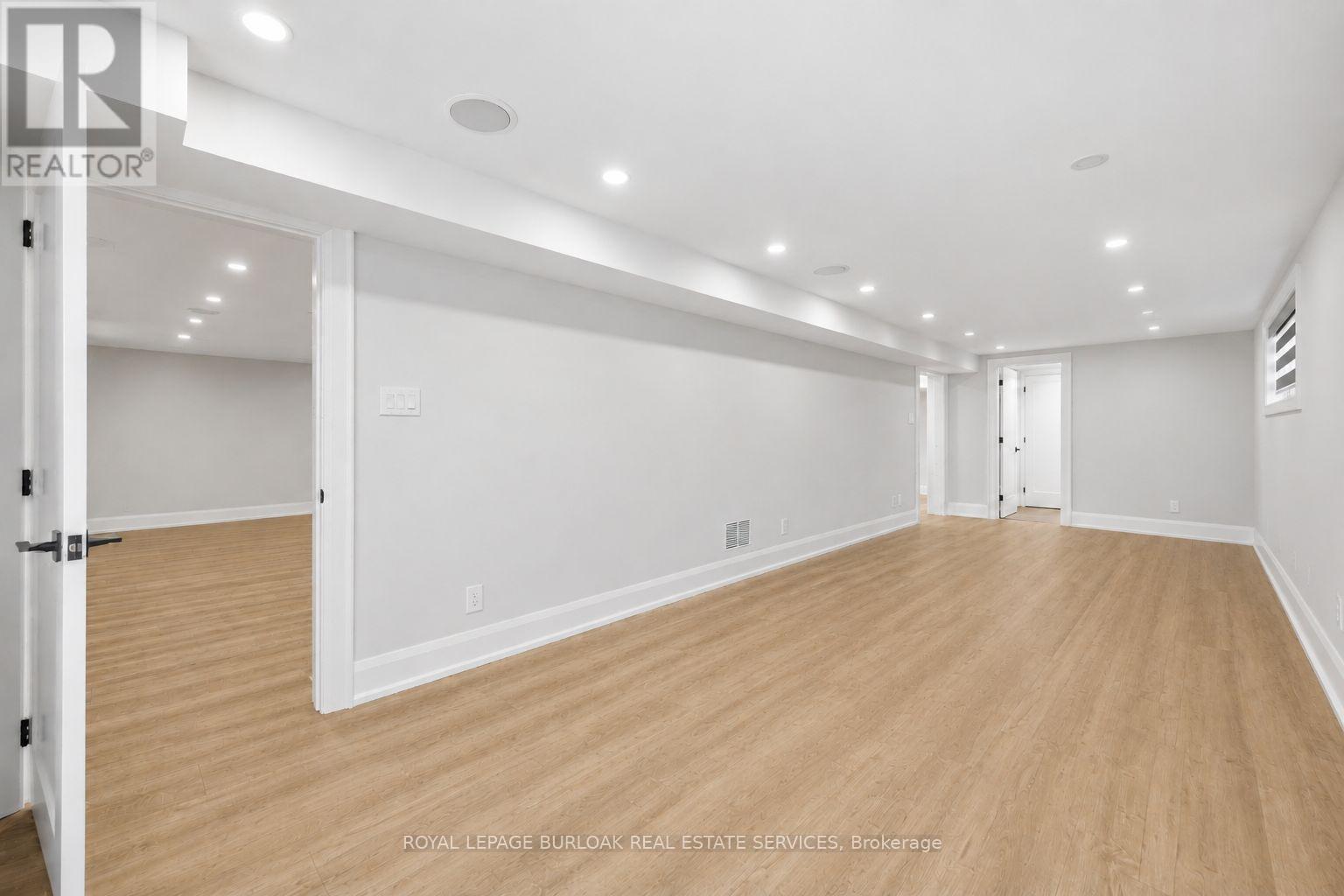 2029 Kempton Park Drive, Mississauga, ON - Indoor Photo Showing Other Room