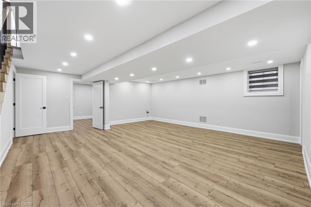 2029 Kempton Park Drive, Mississauga, ON - Indoor