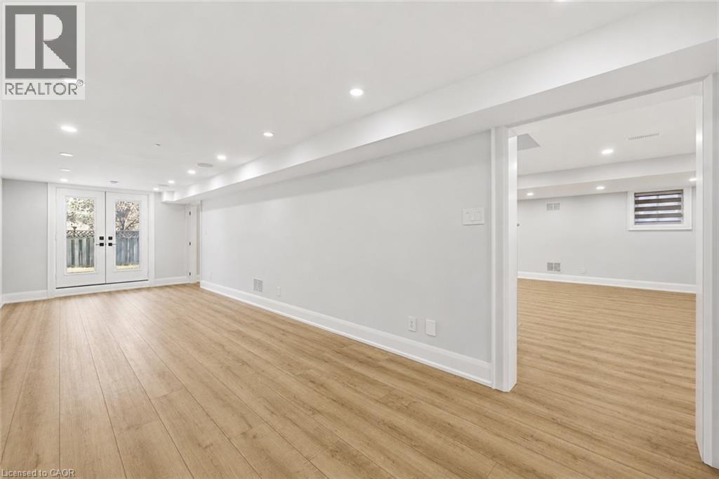 2029 Kempton Park Drive, Mississauga, ON - Indoor Photo Showing Other Room
