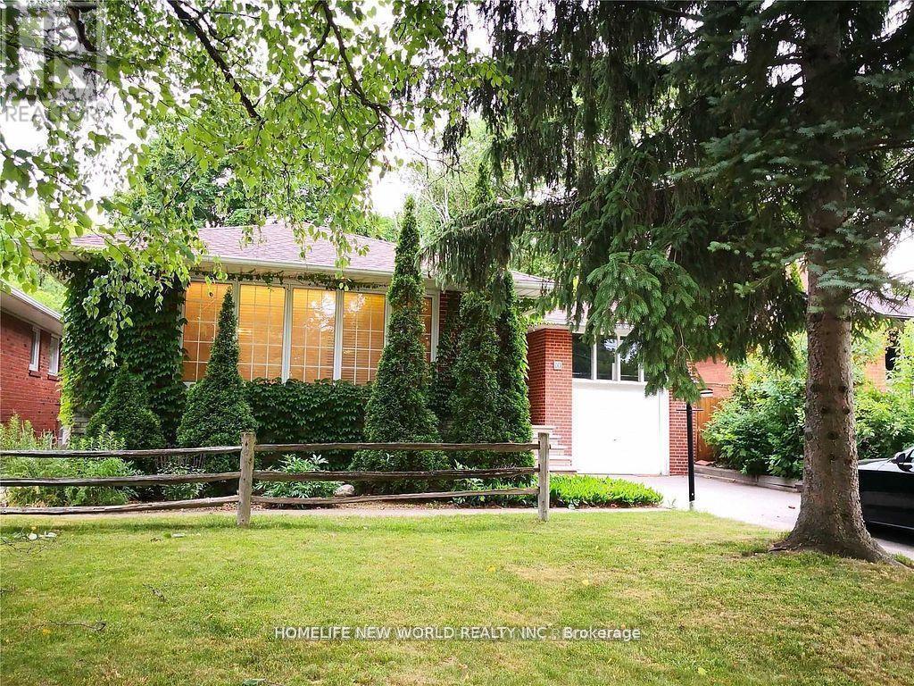 10 Millgate Crescent, Toronto, ON