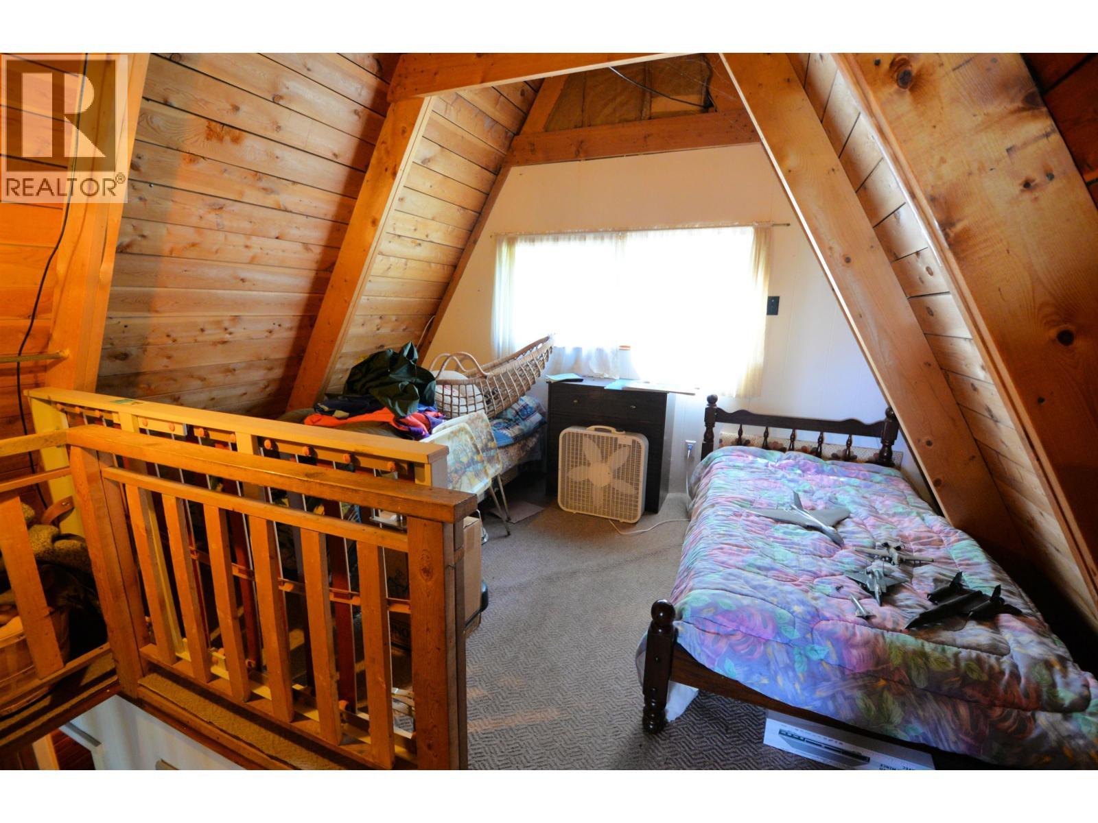 50760 Lloyd Drive, Cluculz Lake, BC