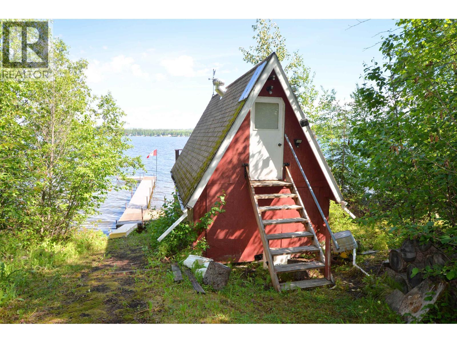 50760 Lloyd Drive, Cluculz Lake, BC