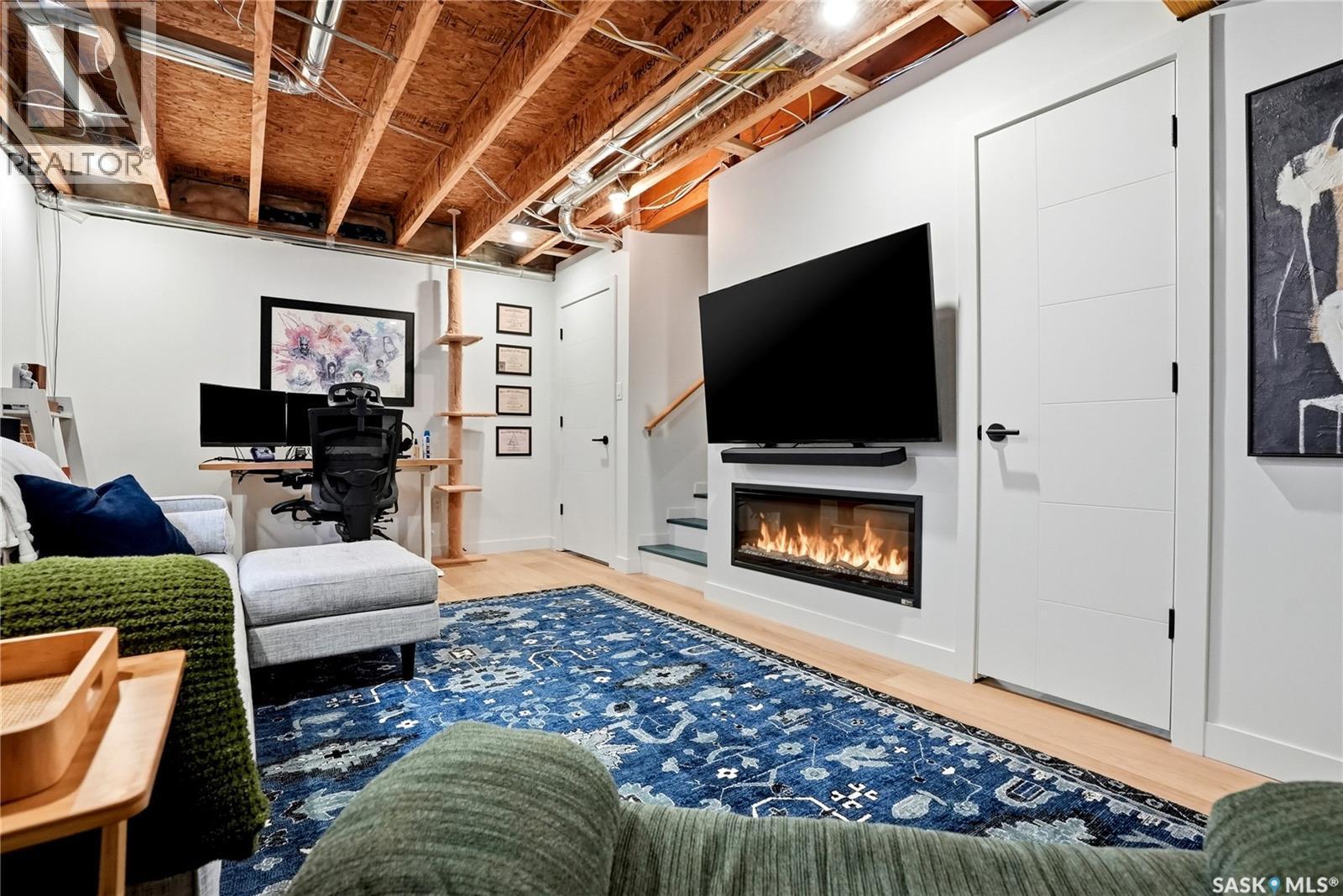 4032 Centennial Drive, Saskatoon, SK