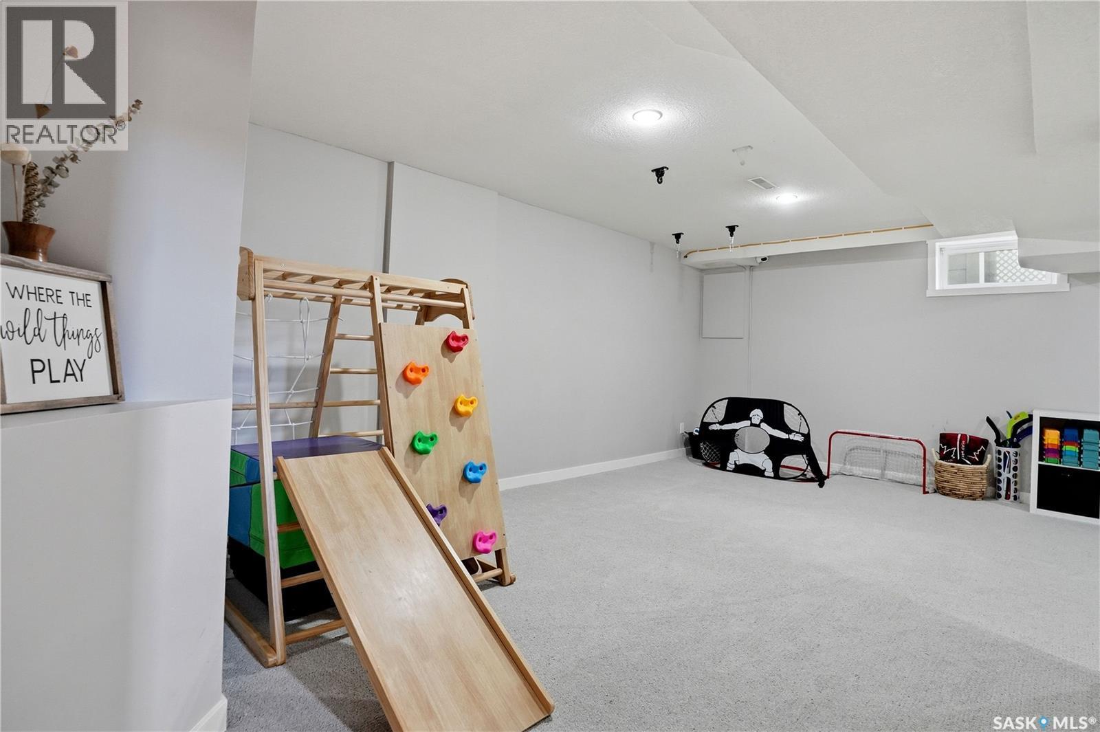 3342 Linden Grove, Regina, SK