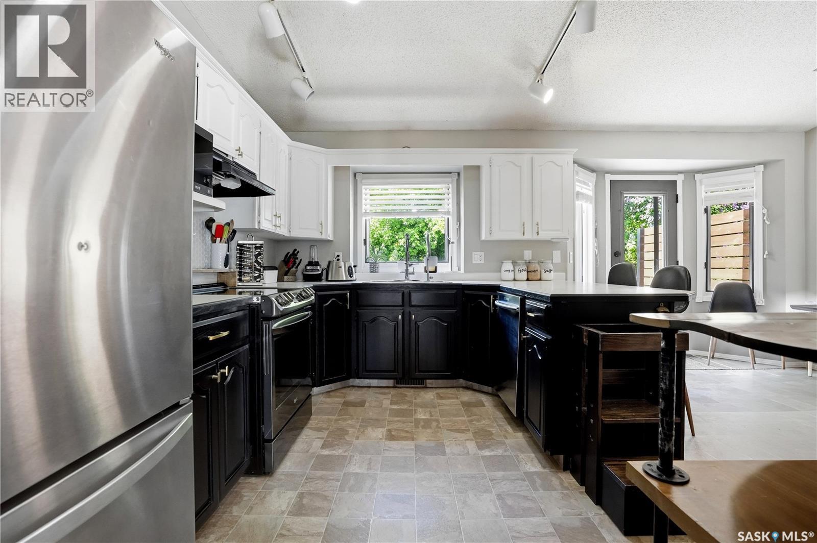 3342 Linden Grove, Regina, SK