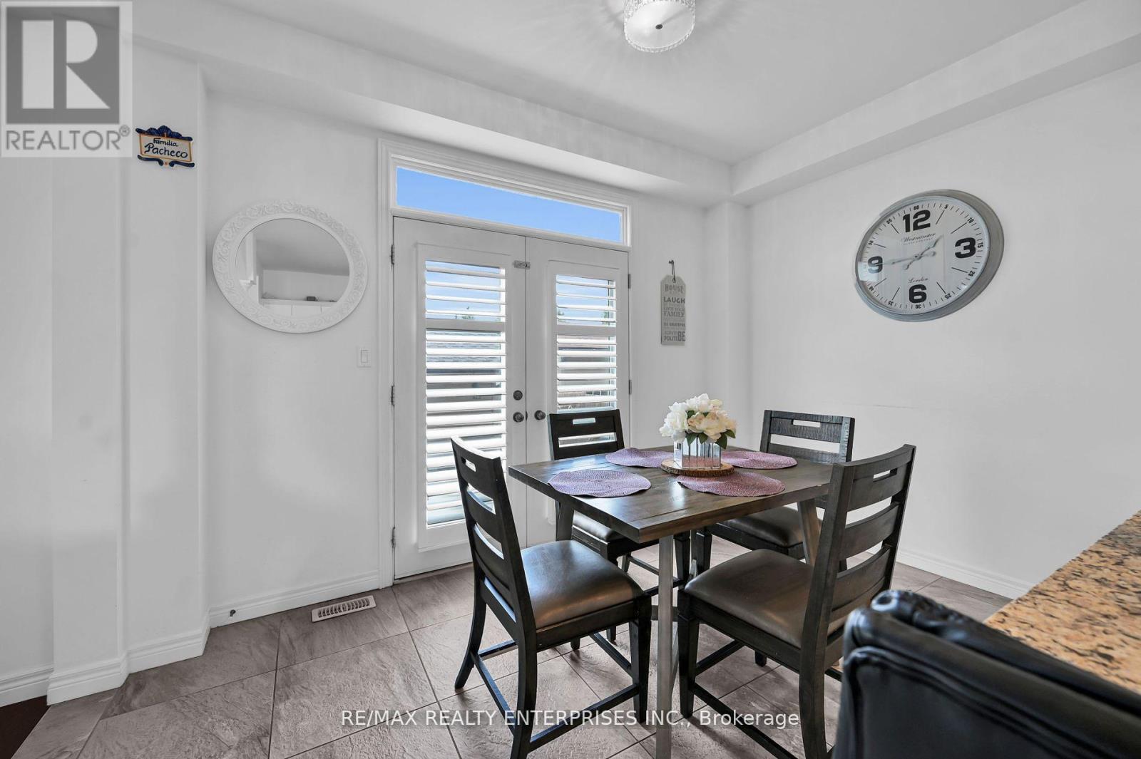 130 Chartwell Circle, Hamilton, ON
