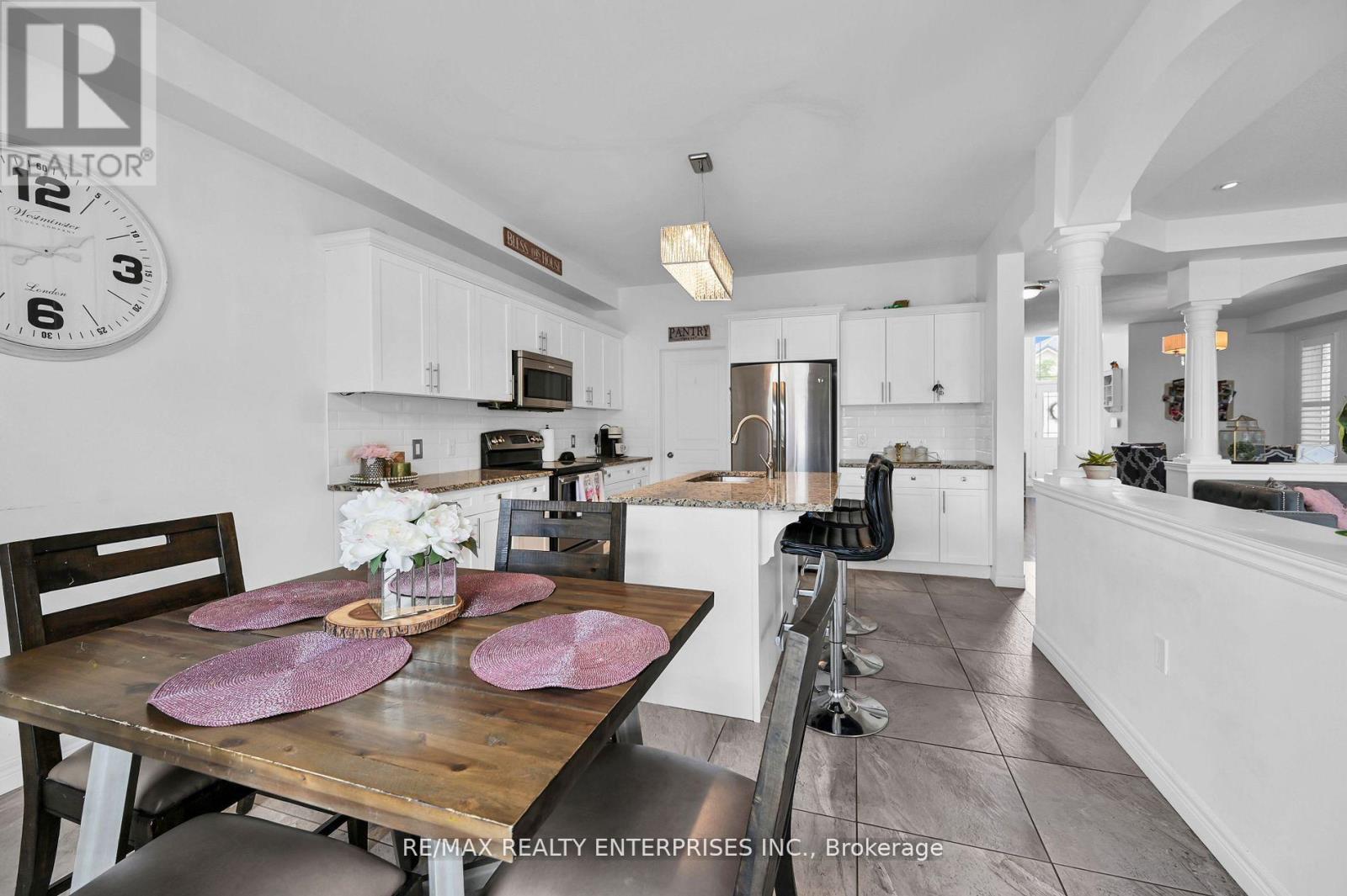 130 Chartwell Circle, Hamilton, ON