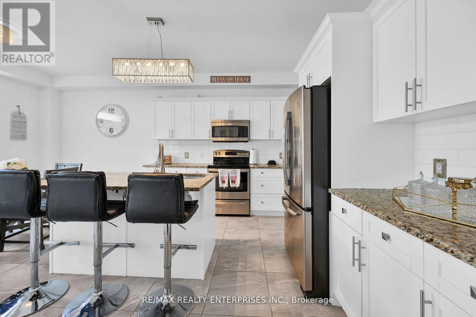 130 Chartwell Circle, Hamilton, ON