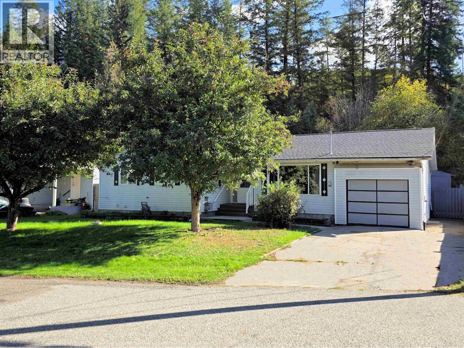 3460 Robin Road, Quesnel, BC